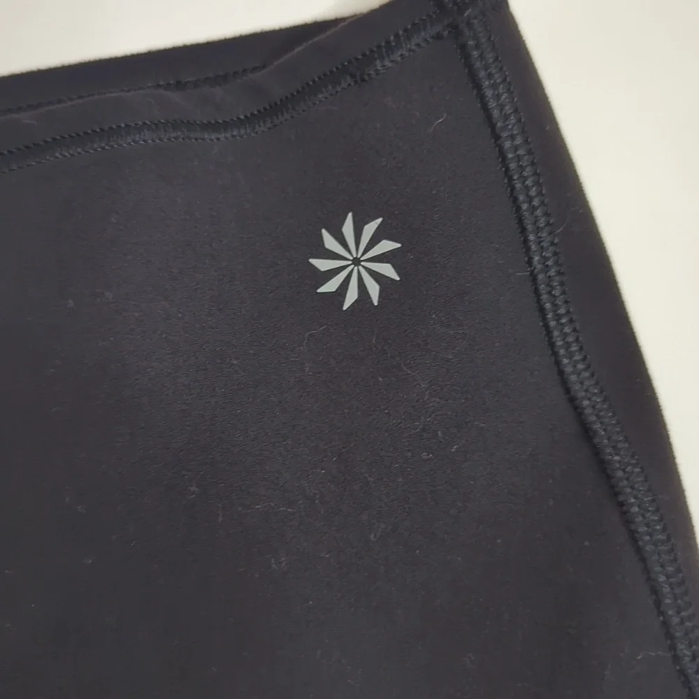 Athleta Vinyasa Support Top Black size Medium - Picture 6 of 7